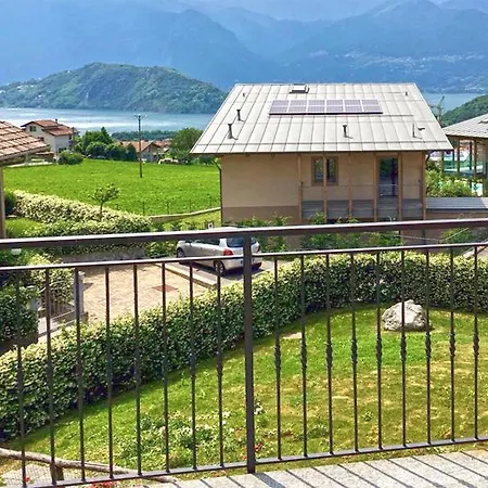 Primula Blu Land-ferienhaus Holiday home Colico